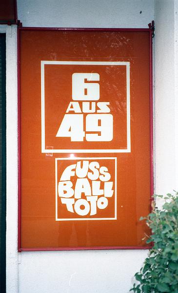 Dresden-Striesen, Altenberger Platz, 14.10.1995 (2).jpg